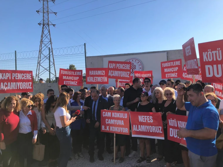 Kemer Çamyuva'da Kanalizasyon Patladı! Halk Protesto Etmişti 4