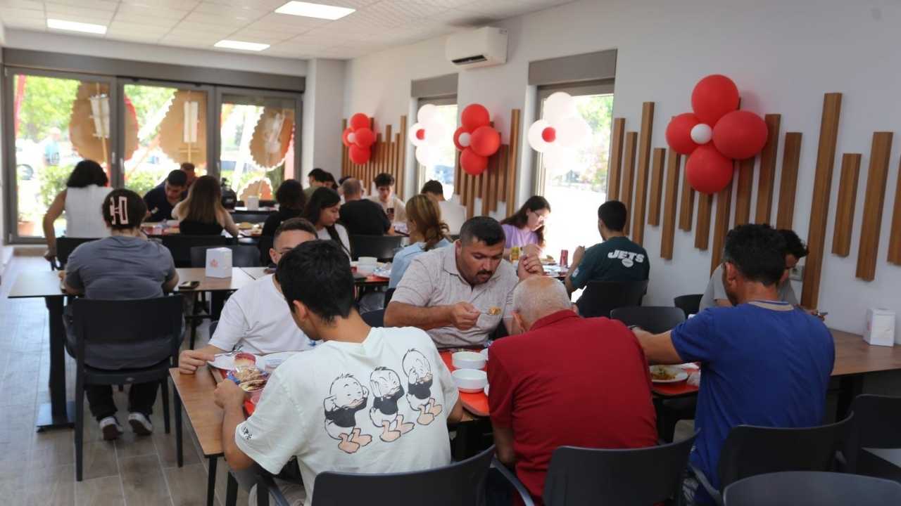Kepez’de Öğrenci Kent Lokantası’na Rağbet Yüksek 2