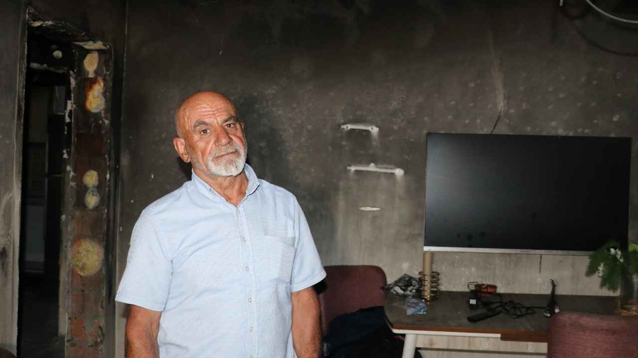 Kepez'de Yaşlı Çiftin Evi Tamamen Yandı! Destek Bekliyorlar 2