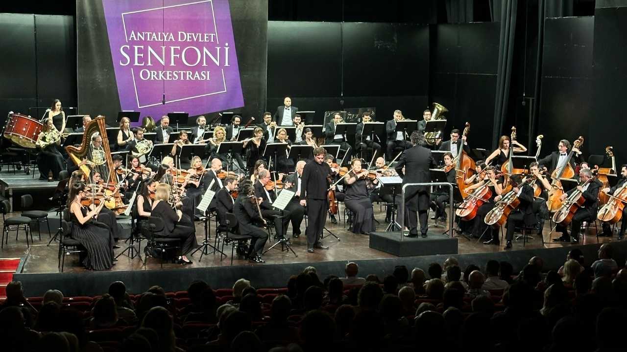 Klasik Müziğin Kalbi Antalya’da Attı2