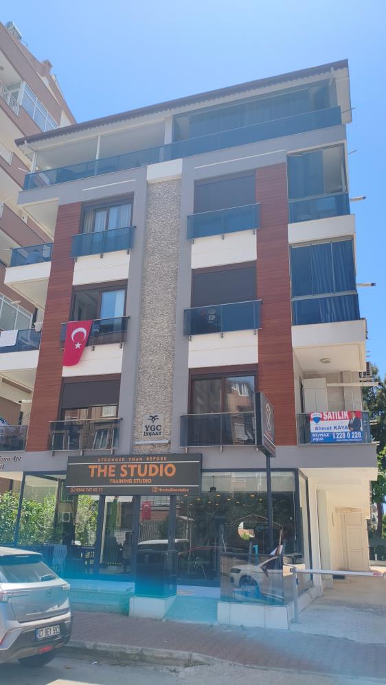 Konyaaltı'nda Şüpheli Öl*m! Anne Oğlunu Uyurken Öl* Buldu