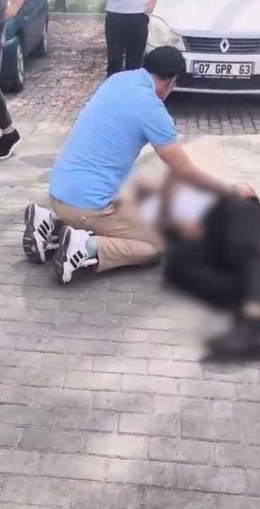 Manavgat'ta Kamyon Kasasından Düştü, Sürücü Yola Devam Etti 2