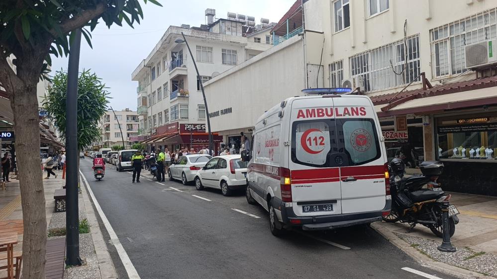Manavgat’ta Otelde Şüpheli Öl*m! Tur Şoförü Öl* Bulundu