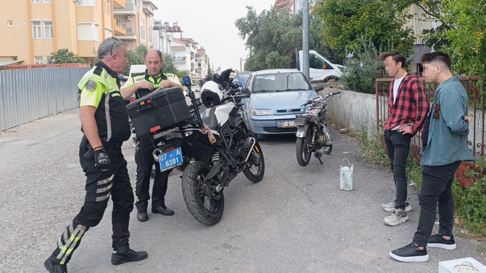 Manavgat'ta Polisi Görünce Kaçtı! 19 Bin TL Ceza Kesildi