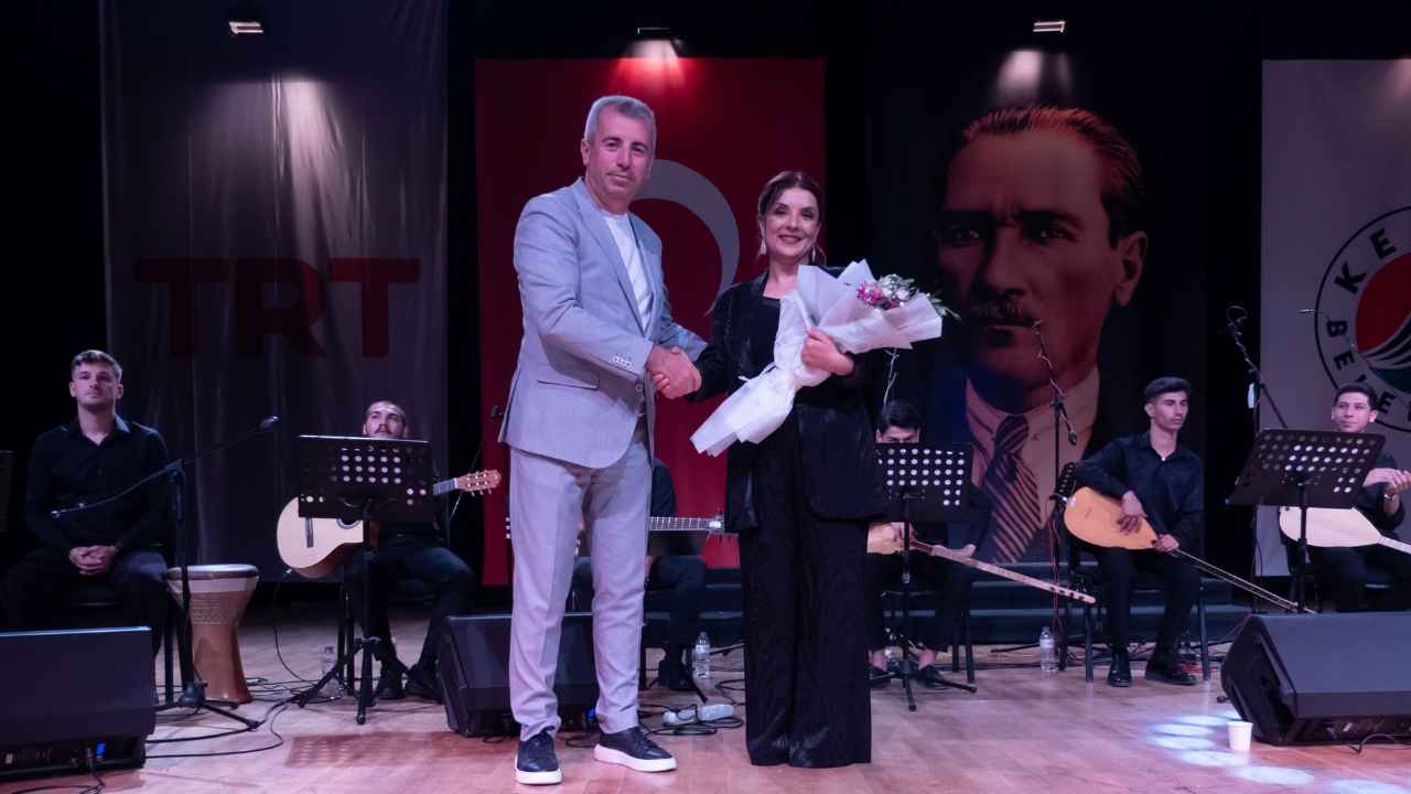 Trt Antalya Thm Çocuk Ve Gençlik Korolarından Türkü Şöleni 4