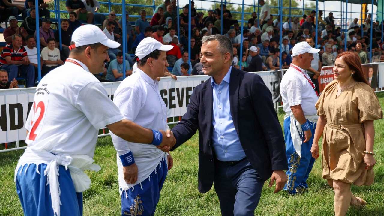 Türkiye Yağlı Güreş Ligi’nin İlk Etabı Manavgat’ta2