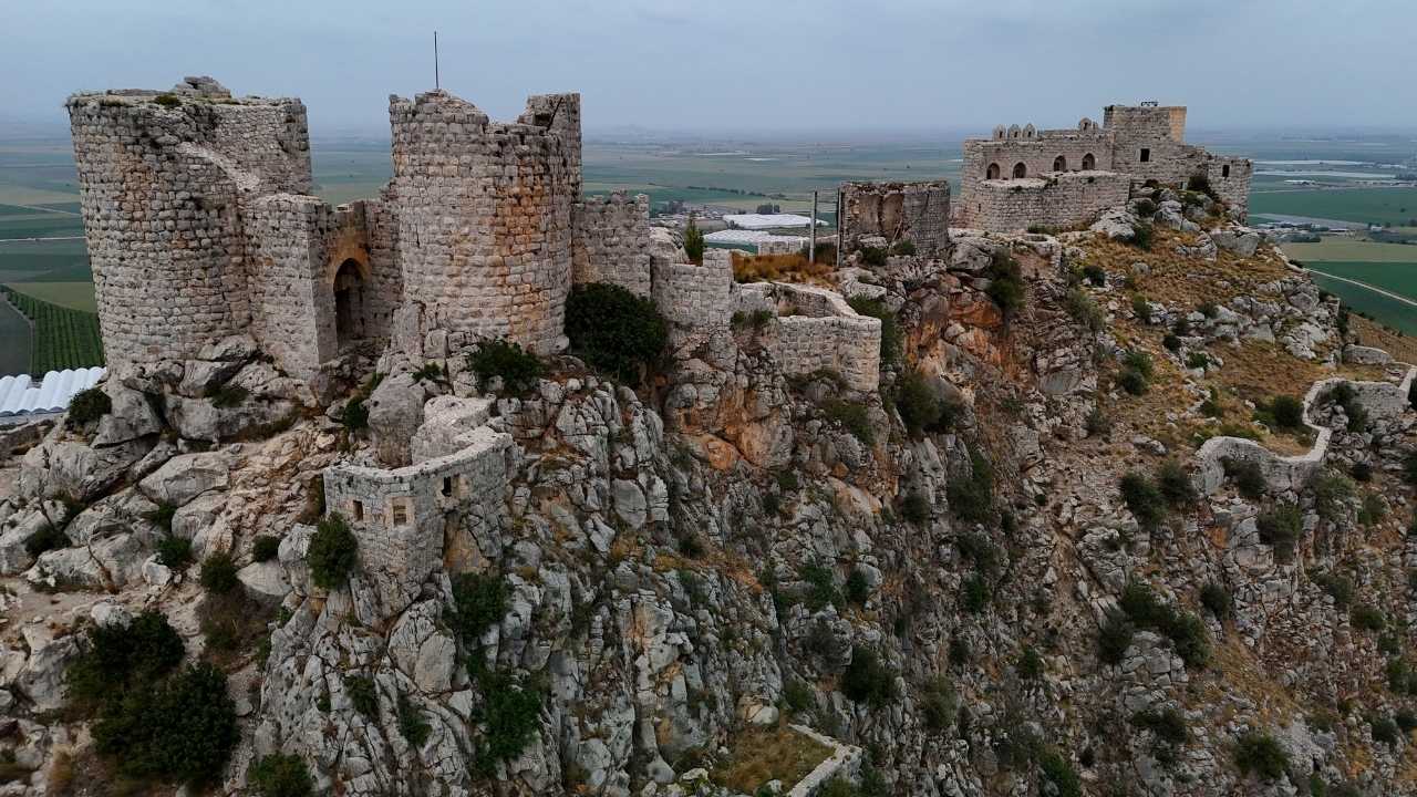 Adana’da Yılankale Efsanelerle Ziyaretçilerini Kendine Çekiyor 2