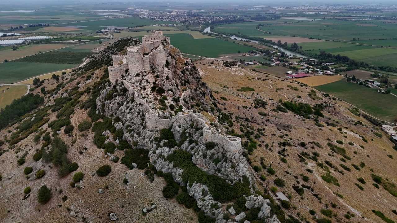 Adana’da Yılankale Efsanelerle Ziyaretçilerini Kendine Çekiyor 3