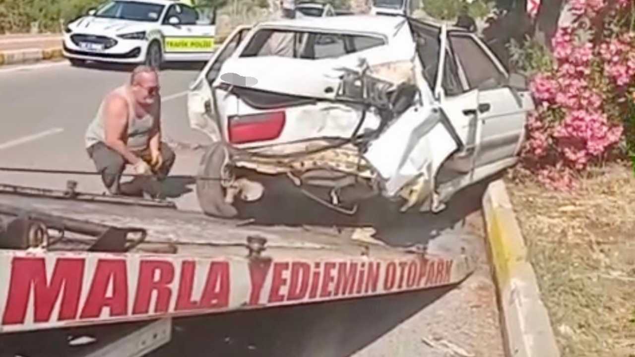 Antalya Akseki’de Otomobil Kamyona Çarptı2