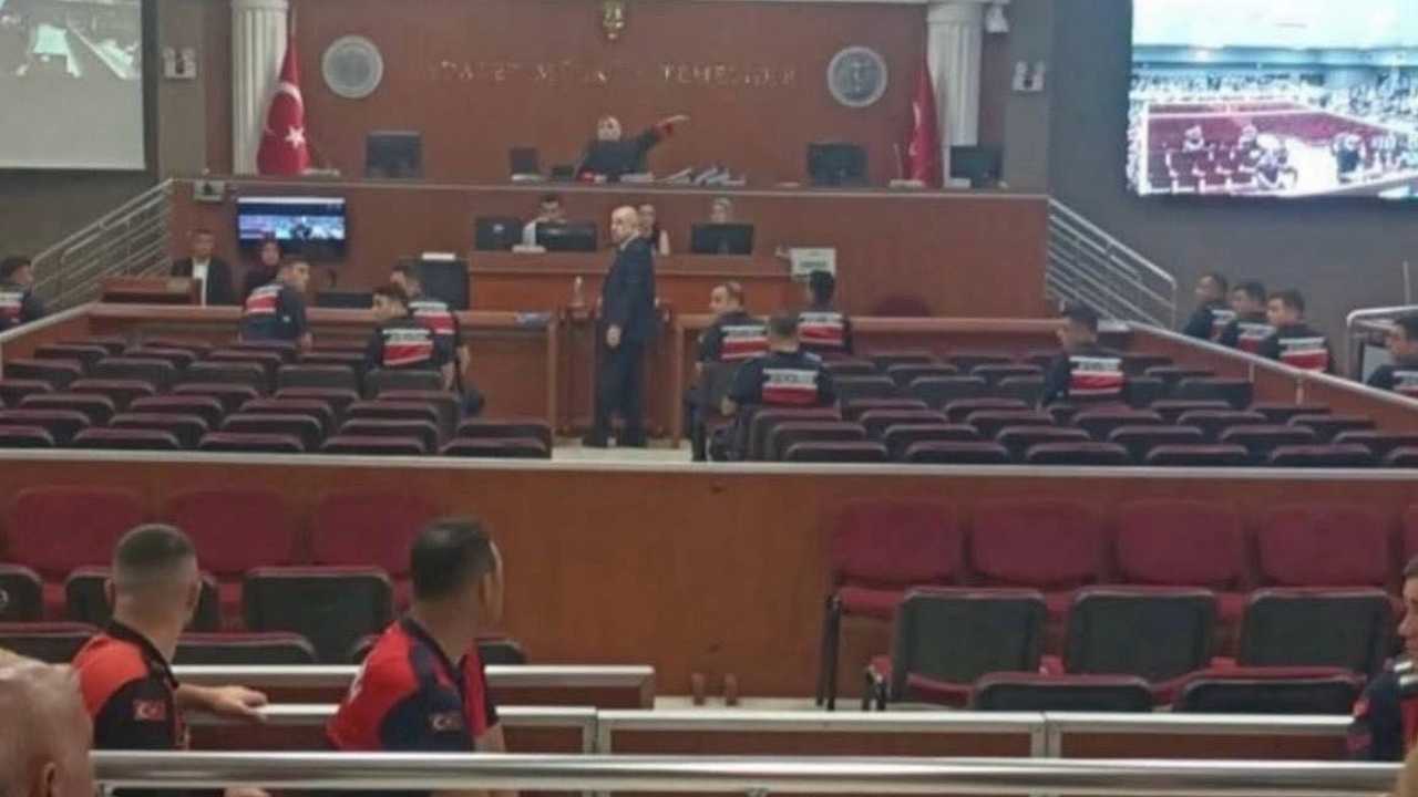 Antalya Barosu Ümit Özdağ Davasını İzledi Tutukluluk Kararı Ölçüsüz 2