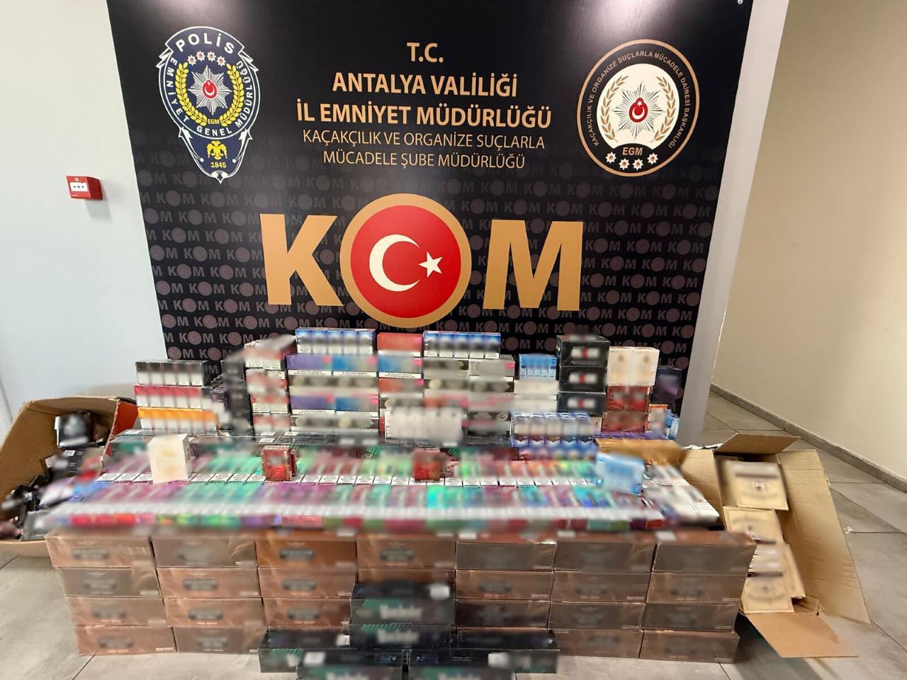 Antalya Emniyetinden Kaçakçılık Operasyonu! 29 Gözaltı