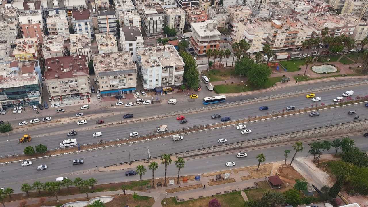Antalya'da 35 Bin Sürücüye Havadan Ceza Yağdı 12