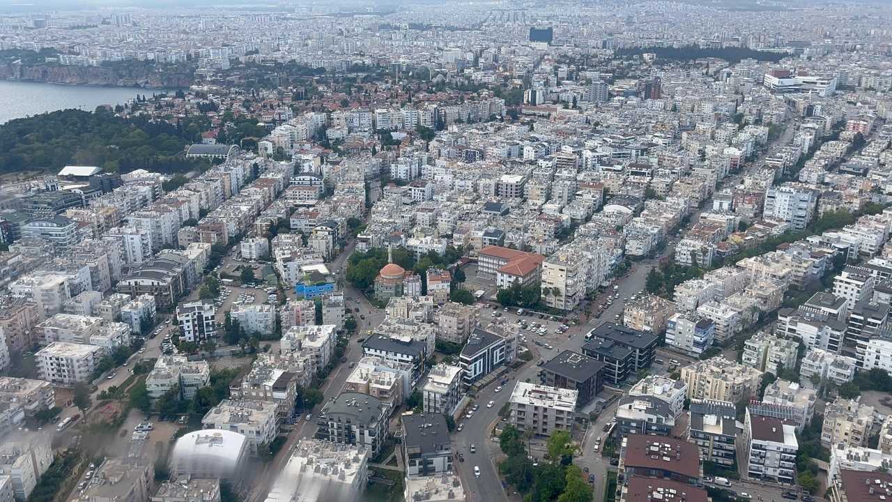 Antalya’da 5 Yılda 543 Bin Yeni Araç Trafiğe Çıktı 2