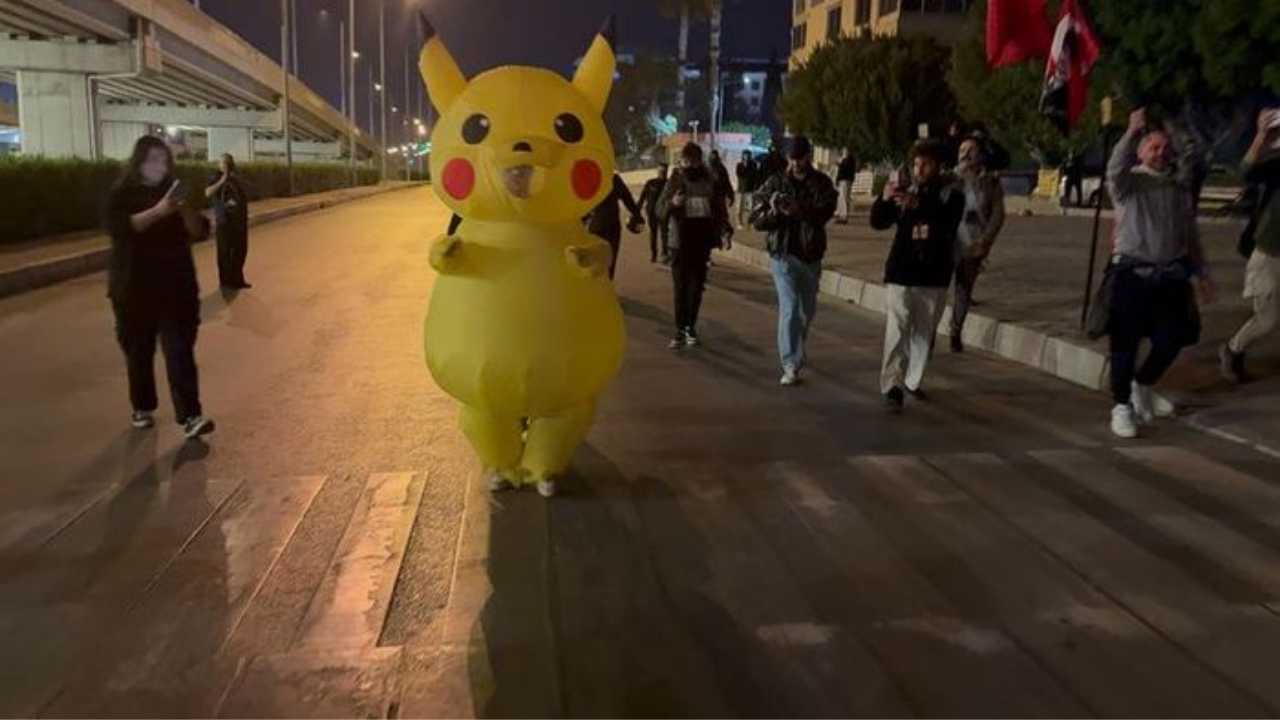 Antalya’da Pikaçu Chp Gençlik Kortejiyle Yeniden Sahnede 2