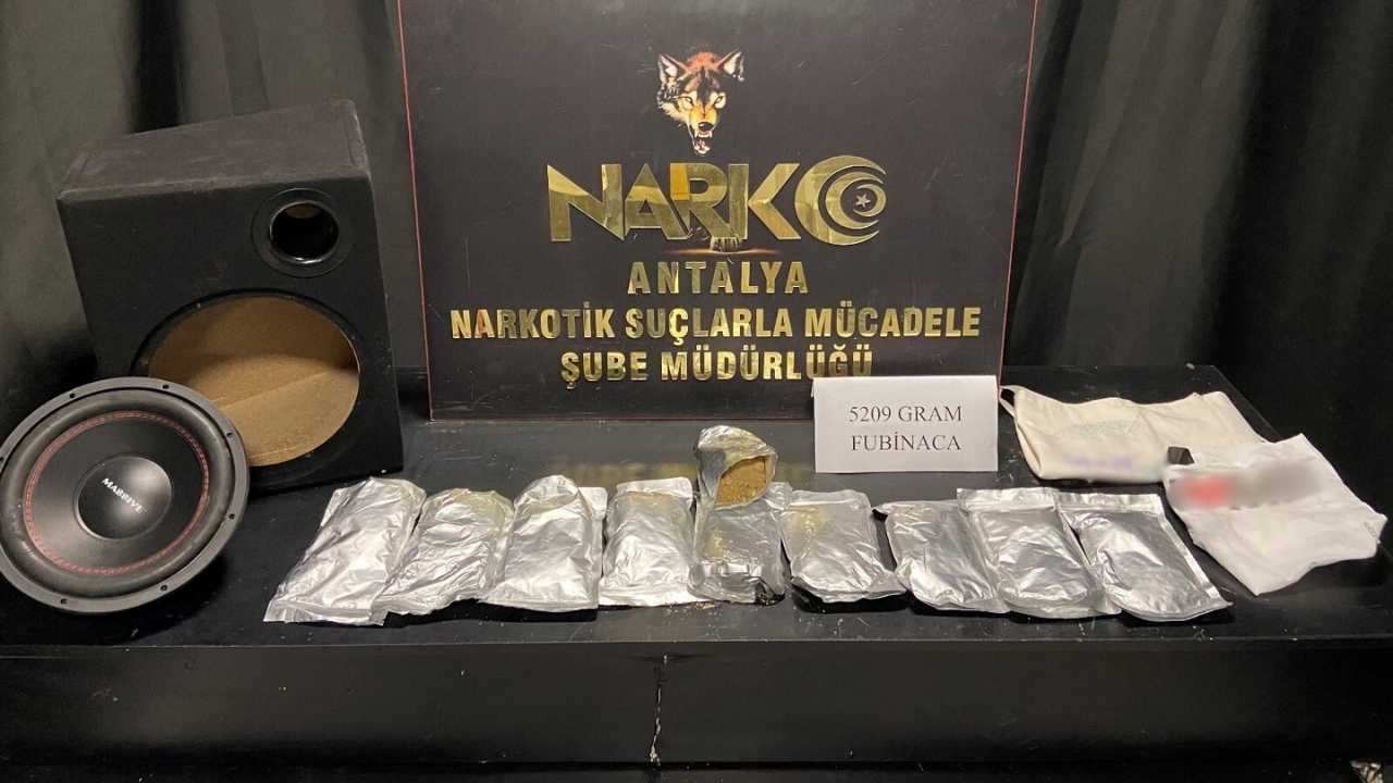 Antalya'da Zehir Tacirlerine Geçit Yok! 164 Gözaltı3