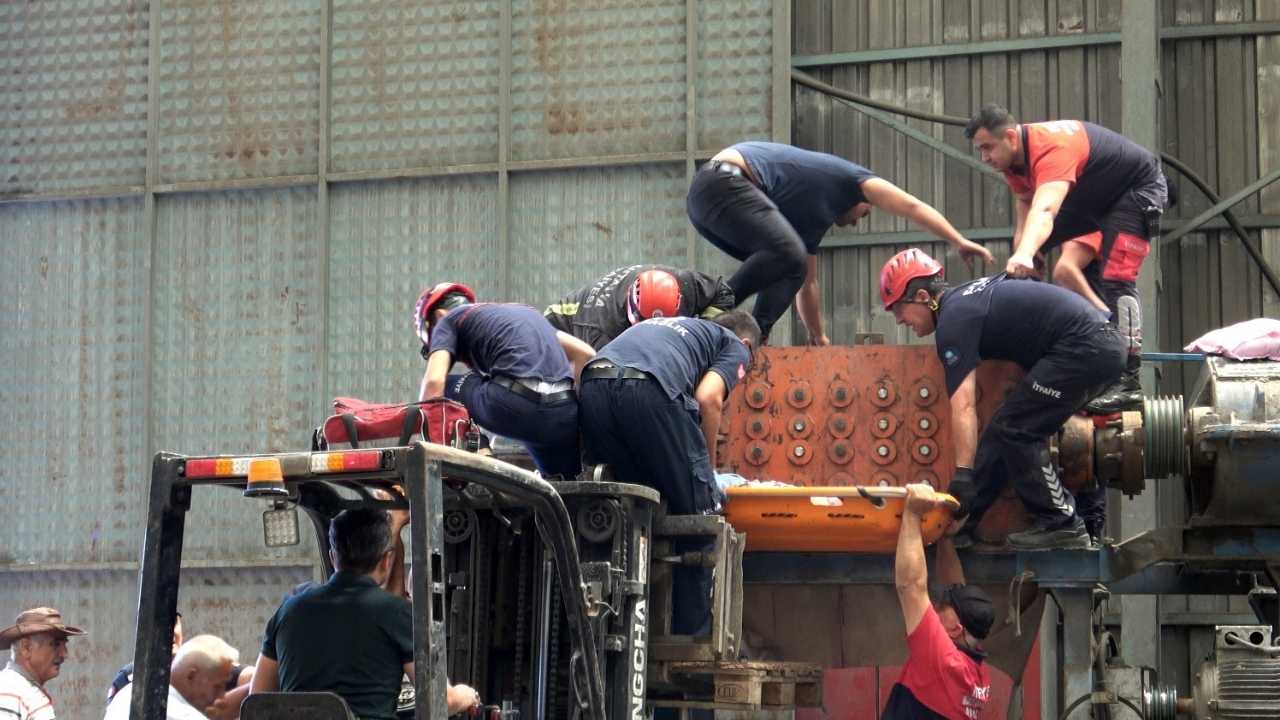 Döşemealtı’nda Feci İş Kazası! Kırım Makinesinin Çarkları İki Bacağını Kopardı 3