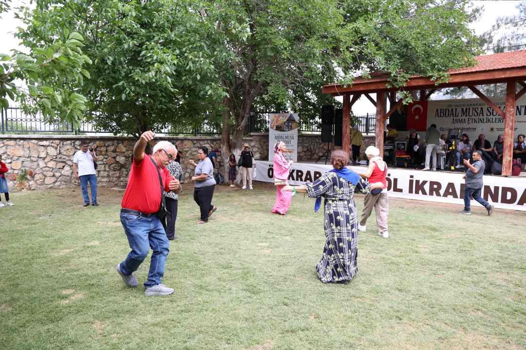 Abdal Musa Elmalı’da Binlerce Kişiyle Anıldı! 2,