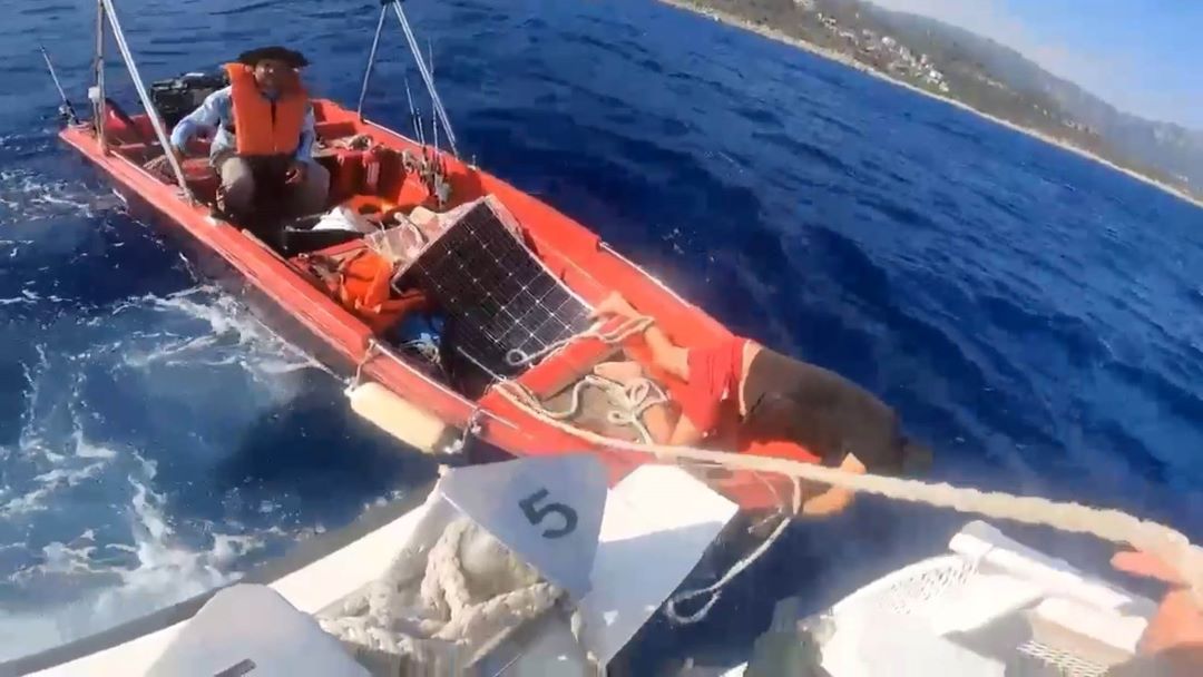 Antalya’da Denizin Ortasında Hayat Kurtarma Operasyonu 1