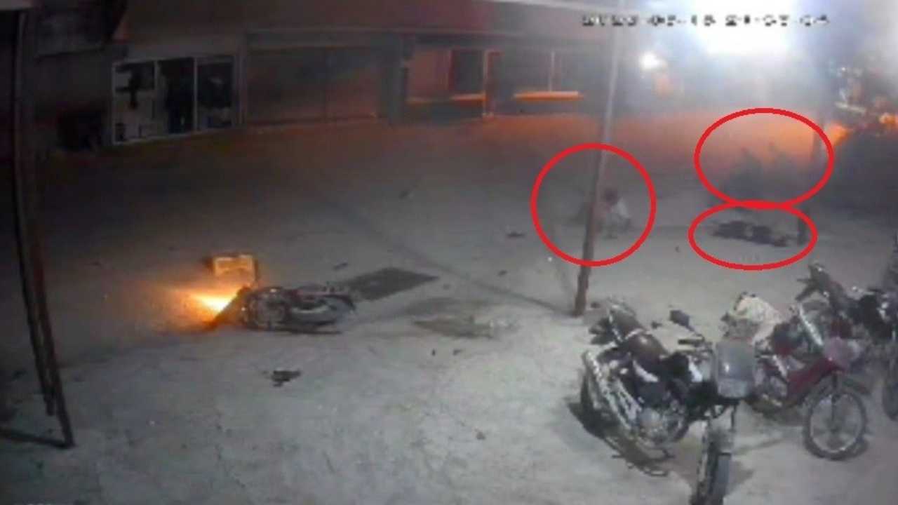Hatay’da Otomobil İki Motosikletle Çarpıştı2