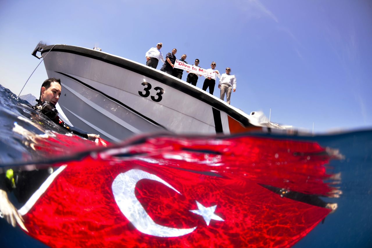 Kemer Su Altında Bir Müze Kurmak İçin Kolları Sıvadı