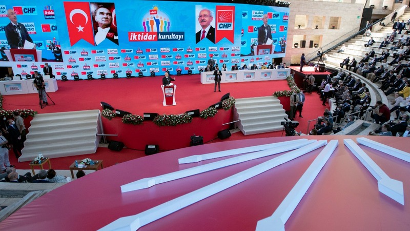 Pm Üyesi Yunus Emre'den Chp Kurultayı'na Okyanus Ötesi Iddias12