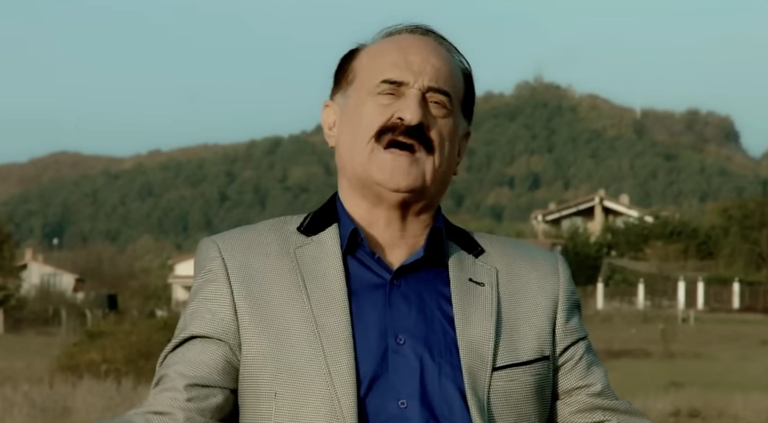 Ünlü Sanatçının Oğlundan Acı Haber Parkta Ölü Halde Bulundu121