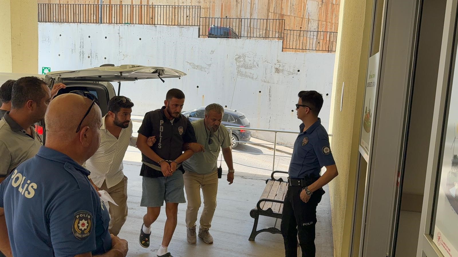 Antalya’da Koca D*hşeti! Eşini Darp Edip Komaya Soktu