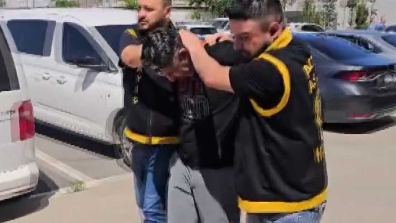 Adana’da 700 Bin Tl’lik Yankesicilik Kameraya Takıldı3