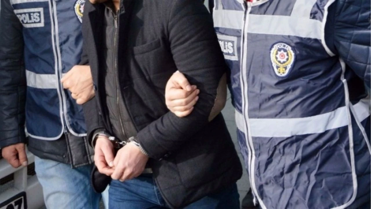 Adana’da Miras Kavgası! Baba İki Oğlunu Vurdu (1)