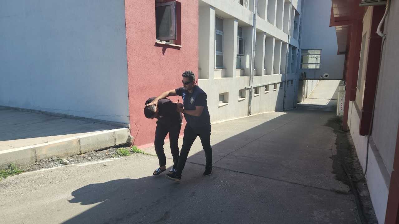 Adana’da Sazan Sarmalı Dolandırıcılığında 2 Kişi Tutuklandı2