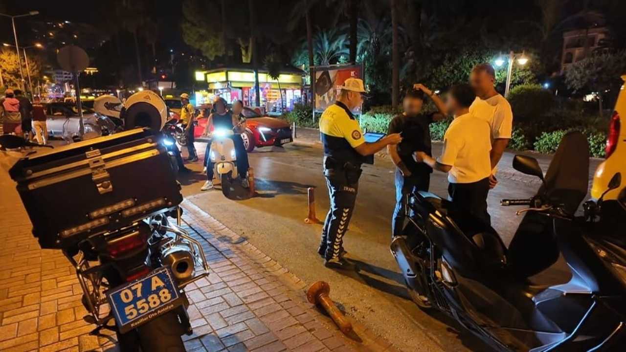 Alanya’da 2 Bin 140 Sürücüye Trafik Cezası Yağdı 4