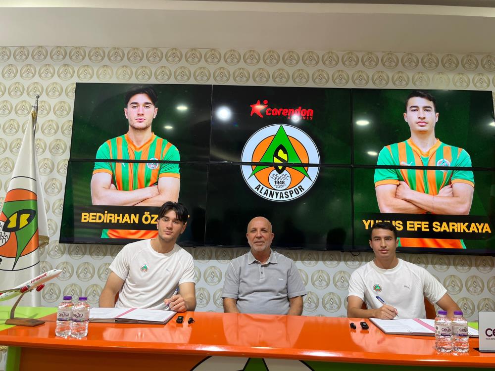 Alanyaspor İki Genç Yeteneği Kadrosuna Kattı