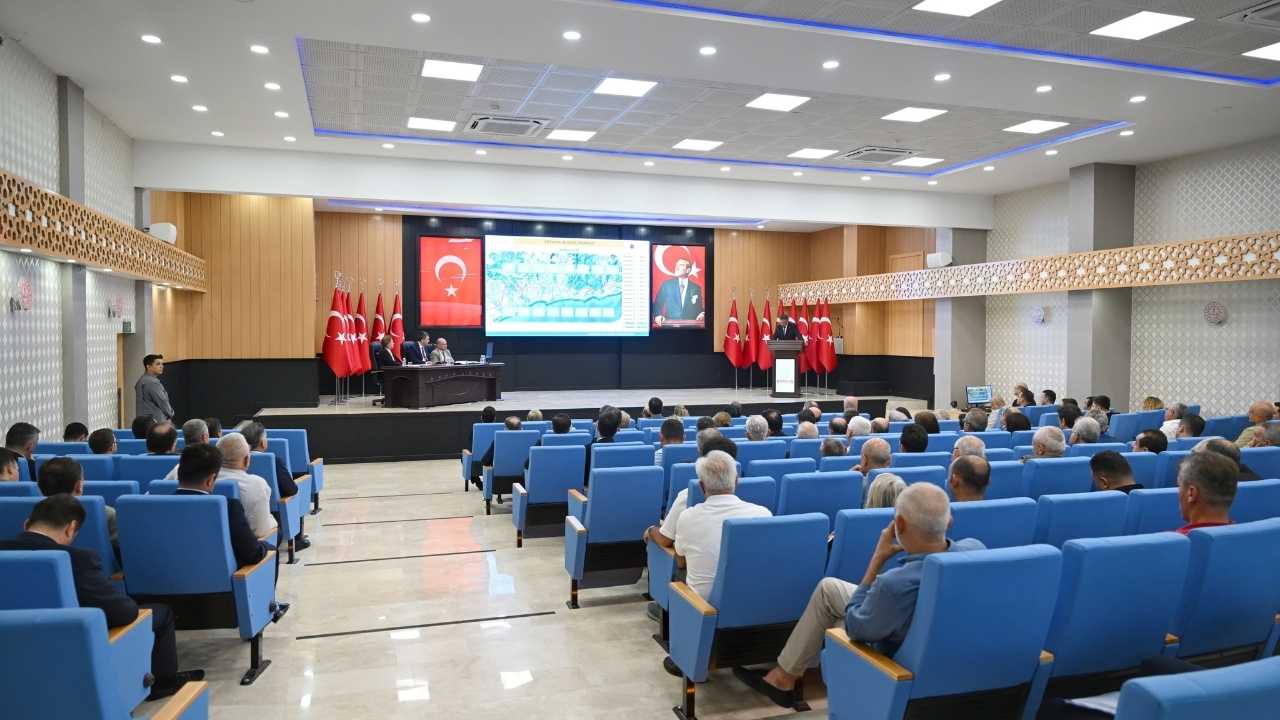 Antalya Sokaktaki Canlarına Yaşam Alanı Arıyor 2