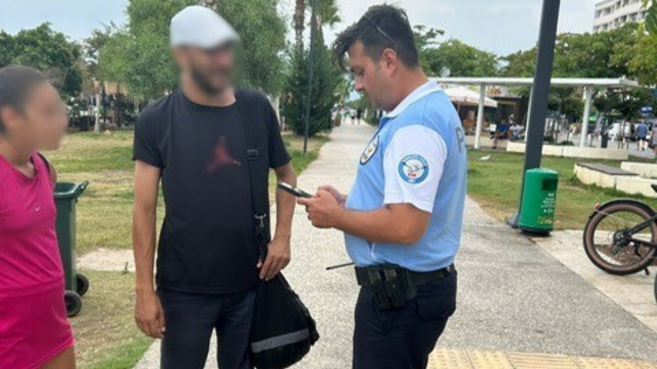 Antalya'da Asayiş Denetimlerinde Rekor Gözaltı! (2)