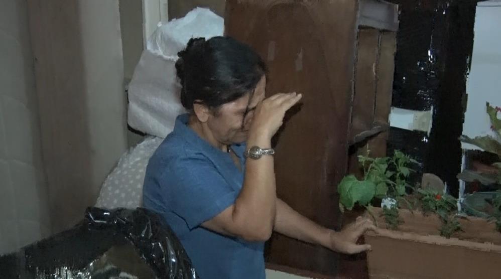 Antalya'da Elektriği Kesilen Kadın Şimdi de Evinden Atıldı