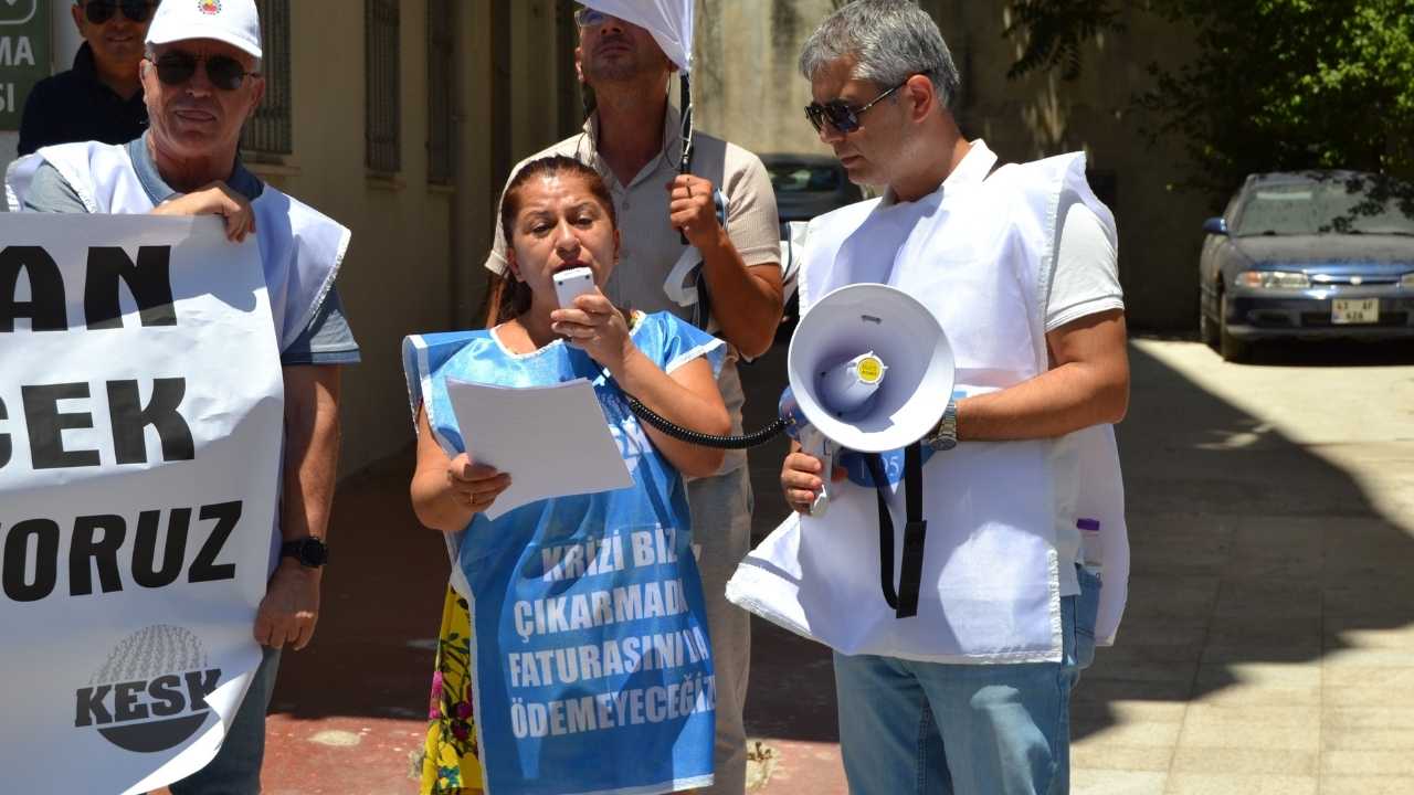 Antalya’da Kesk’ten Tüi̇k’e “Sefalet Zammı” Protestosu2