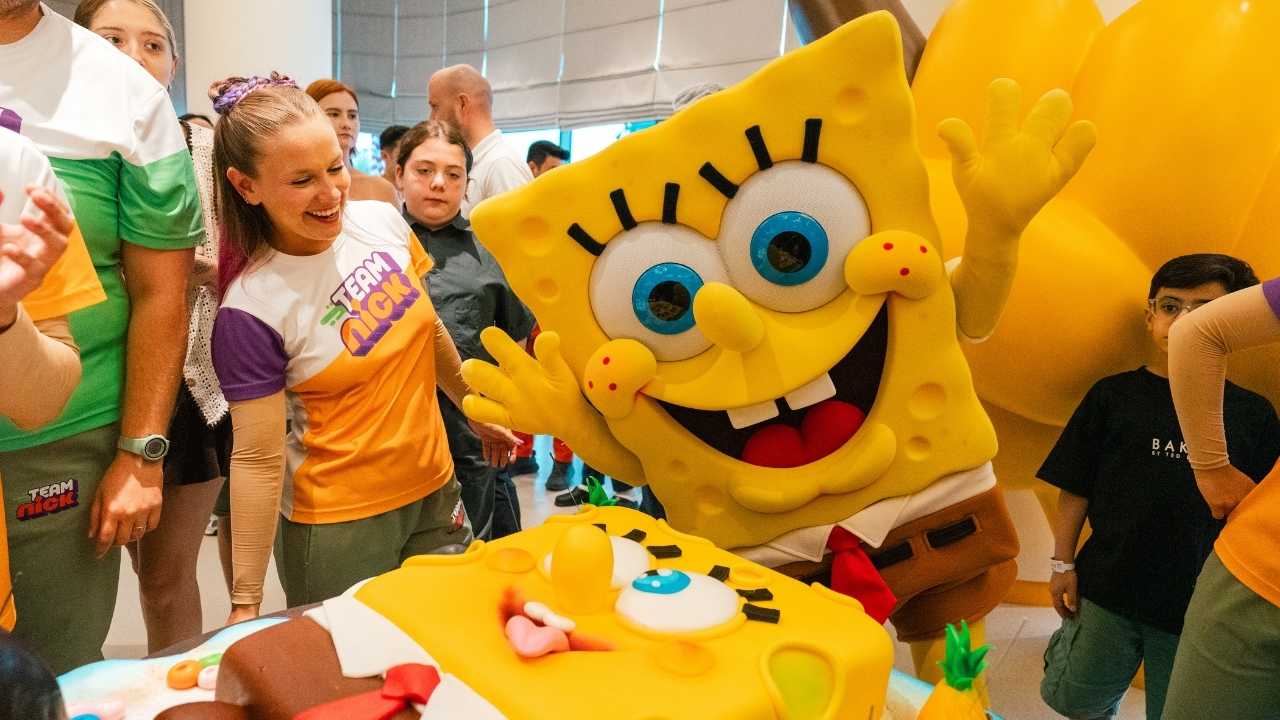 Antalya'da Sünger Bob’un Doğum Günü Kutlandı3-1