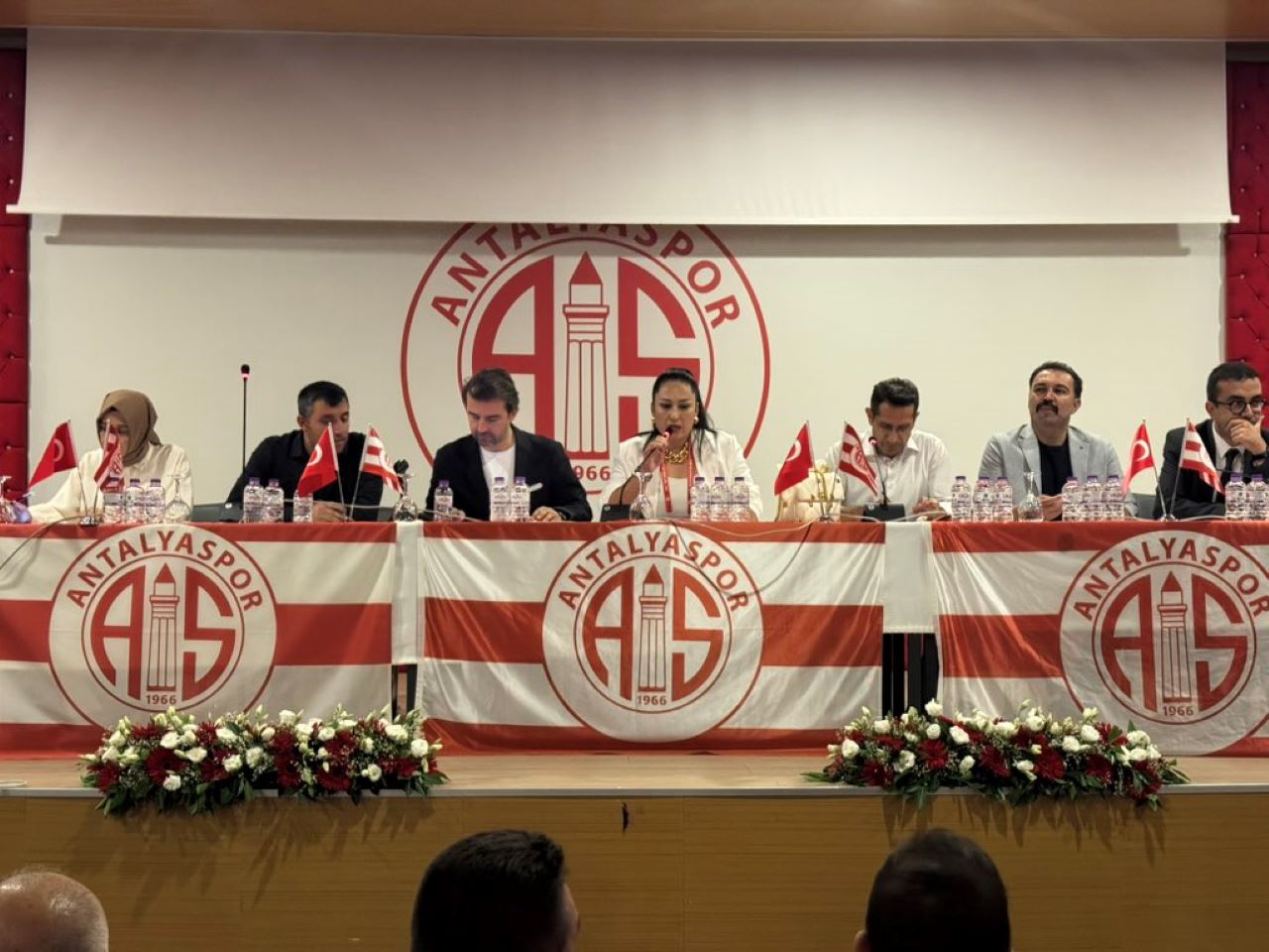 Antalyaspor'da Yeni Dönem! Rıza Perçin Başkan Seçildi