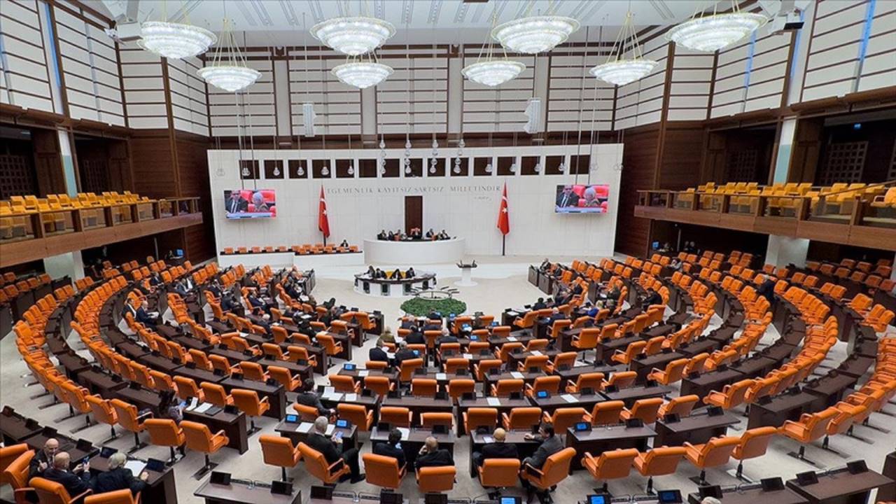 AYM CHP’nin HSK Üyesi Seçimi Başvurusunu Reddetti
