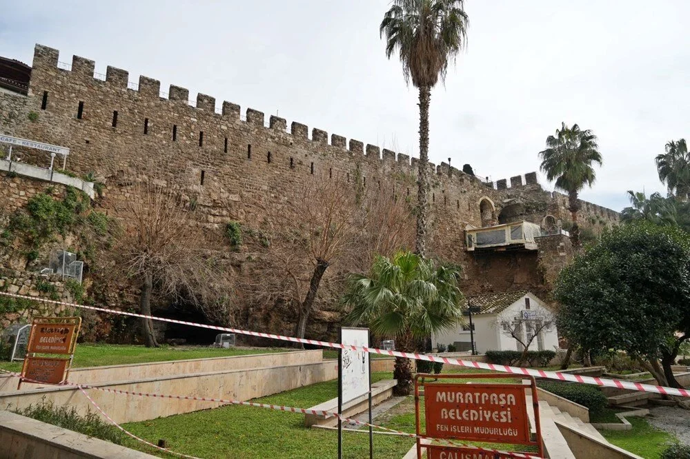 Bakanlığın Antalya’daki Denize Sıfır Arazilerine Talip Çıkmadı!