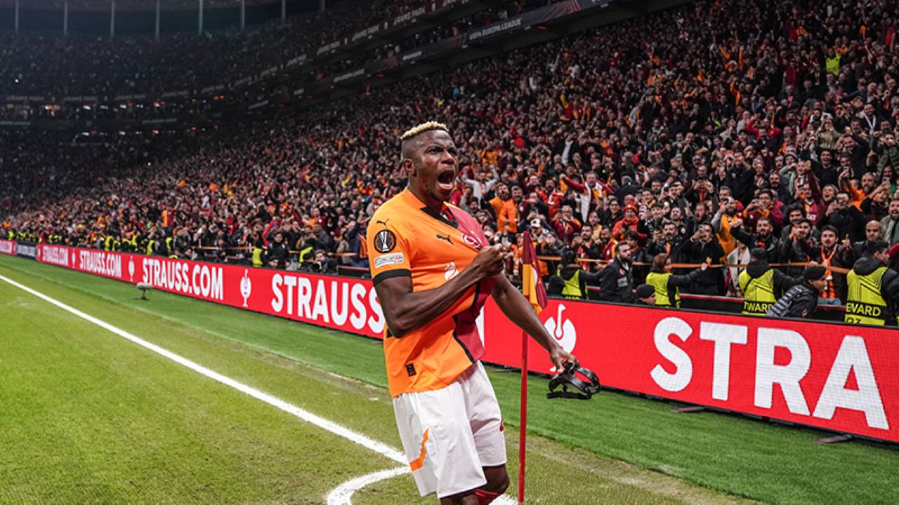 Galatasaray Taraftarı Osimhen'e Kavuşuyor! Geliş Saati Belli Oldu