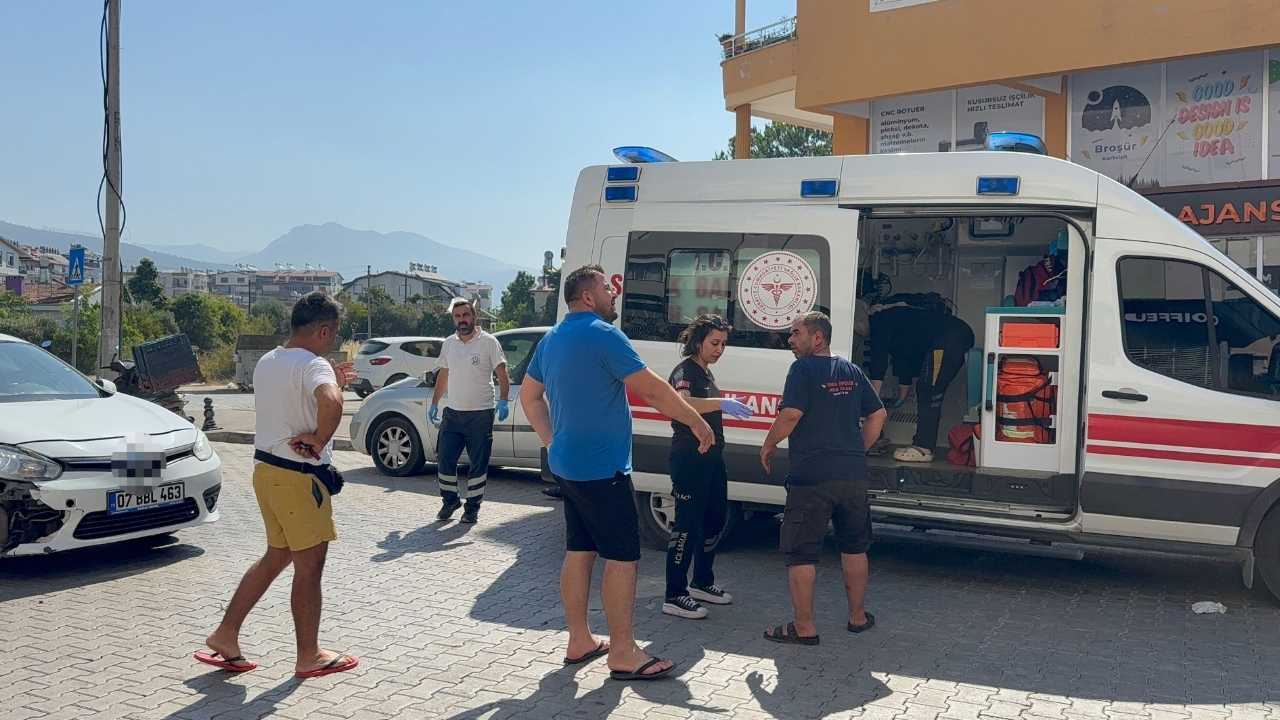 Gazipaşa’da Trafik Kazası Motosiklet Sürücüsü Yola Savruldu (1)