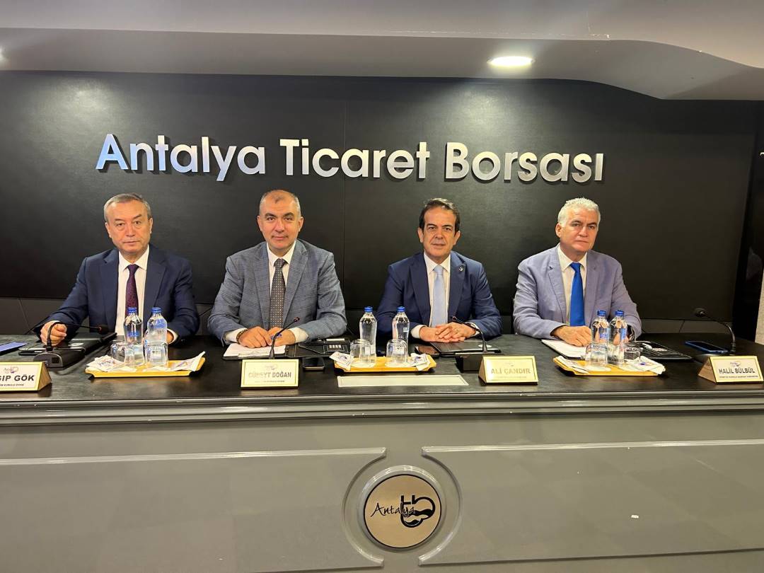 Antalya Ekonomisi Türkiye’nin Gerisinde Kaldı 2