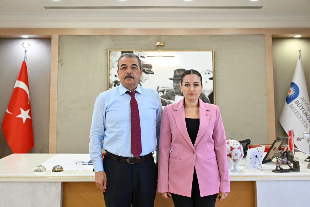 Antalya’da Birleşik Kamu İş’ten Operasyonlara Tepki 1