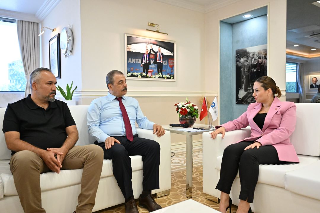Antalya’da Birleşik Kamu İş’ten Operasyonlara Tepki 2
