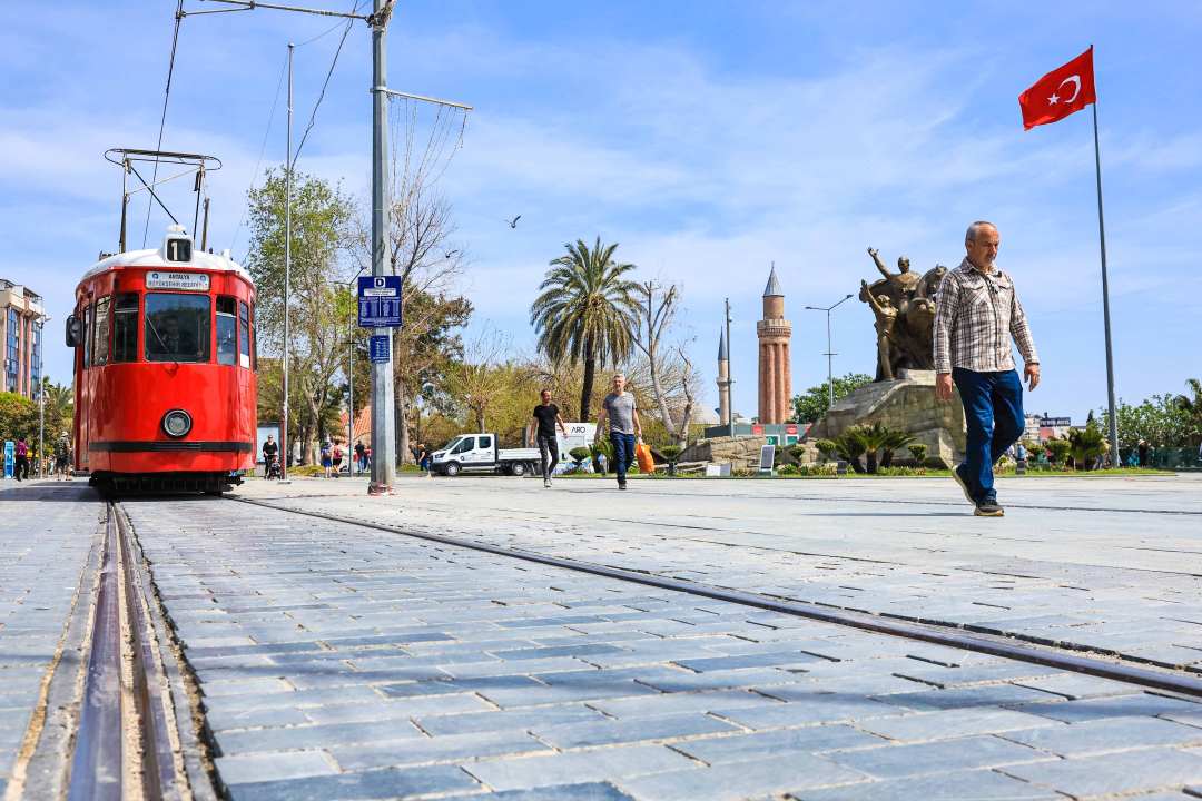 Antalya’da O Tarihte Toplu Ulaşım Ücretsiz Olacak 1
