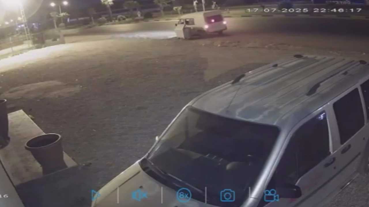 Hatay Kırıkhan’da Konteyner Hırsızlığı Kameraya Yakalandı2