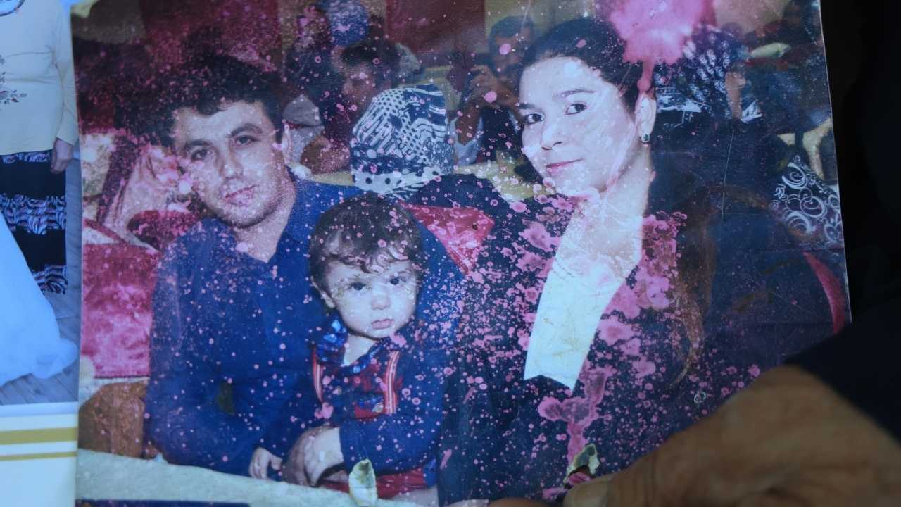 Hatay’da Depremde Oğlunu Yitiren Acılı Anne Kızını Arıyor3