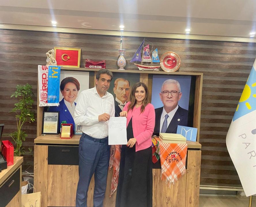 İyi̇ Parti Kepez İlçe Başkanı Sadullah Kabakuşak İstifa Etti 3