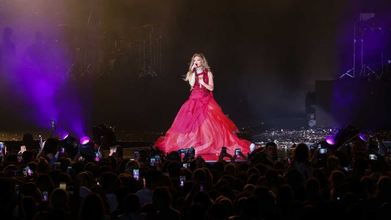 Jennifer Lopez Antalya'ya Özel Sahne Şovu Hazırladı 3